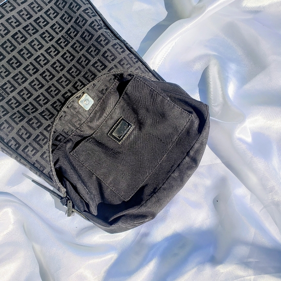 🖤SOLD BLACK FENDI ZUCCHINO TOTE🖤 - Picture 9 of 13